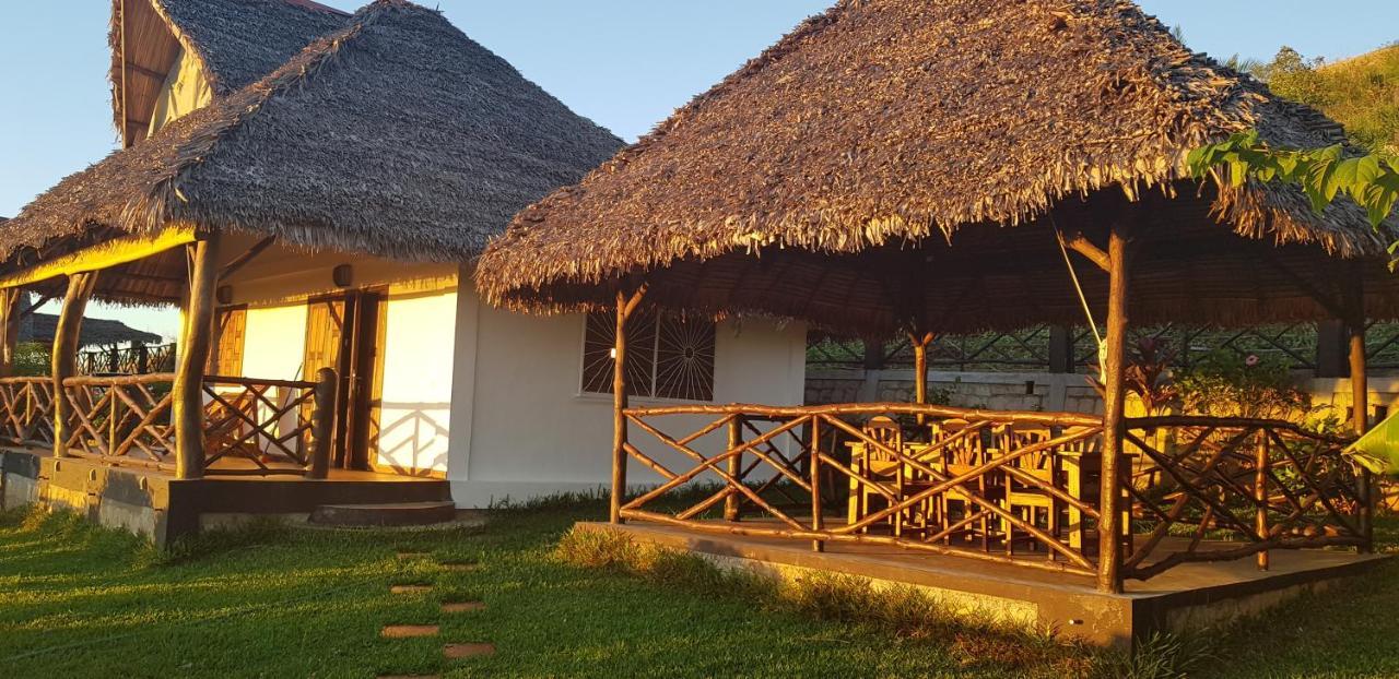 Villa Nosy Detente ภายนอก รูปภาพ
